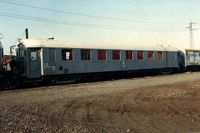 Voiture d'hbergemenet pour train dsherbeur